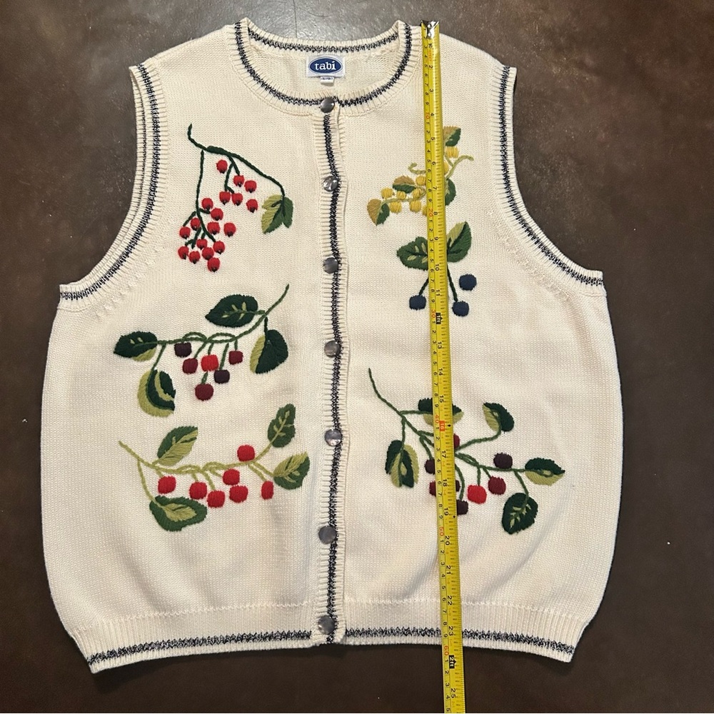 Vintage size large embroidered floral sweater vest grandma core, coastal grandma - Picture 13 of 16